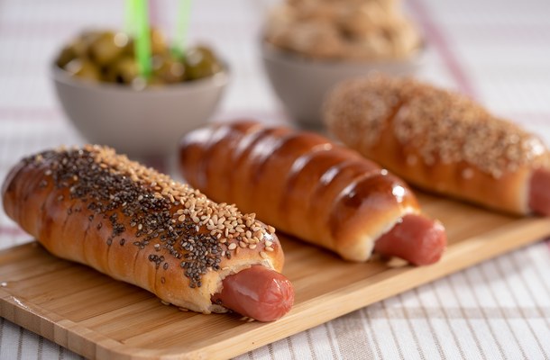 Milky Mini hotdog